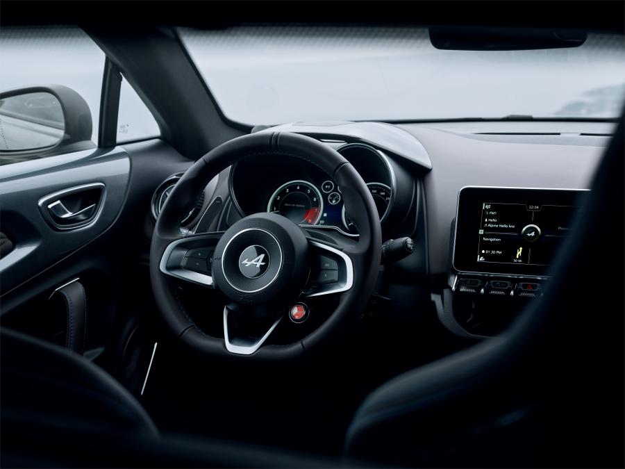Торпедо Alpine A110 Legende 2018 года  (WW) (фото 2 из 29)